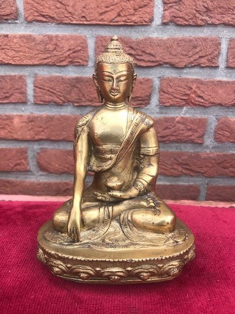 bronzen Boeddha beeld, Tibetaans Boeddhisme, Ophalen of Verzenden, 18 cm, Goud, Gouden accenten