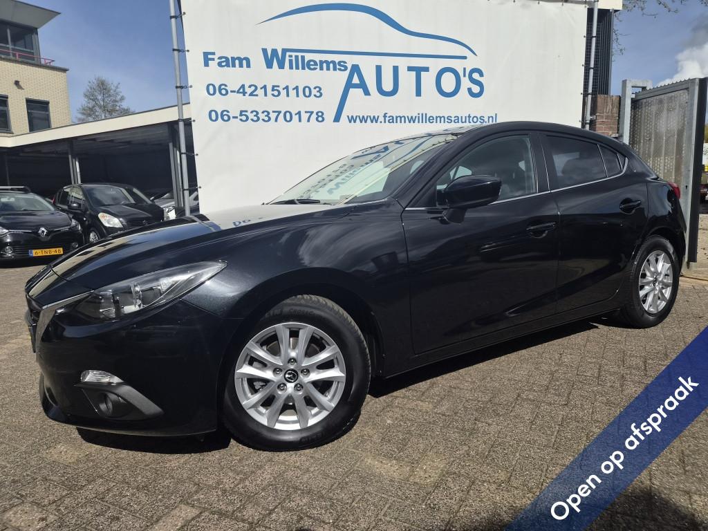 Mazda 3 1.5 TS (bj 2015), Auto's, Euro 5, Gebruikt, Zwart, 4 cilinders
