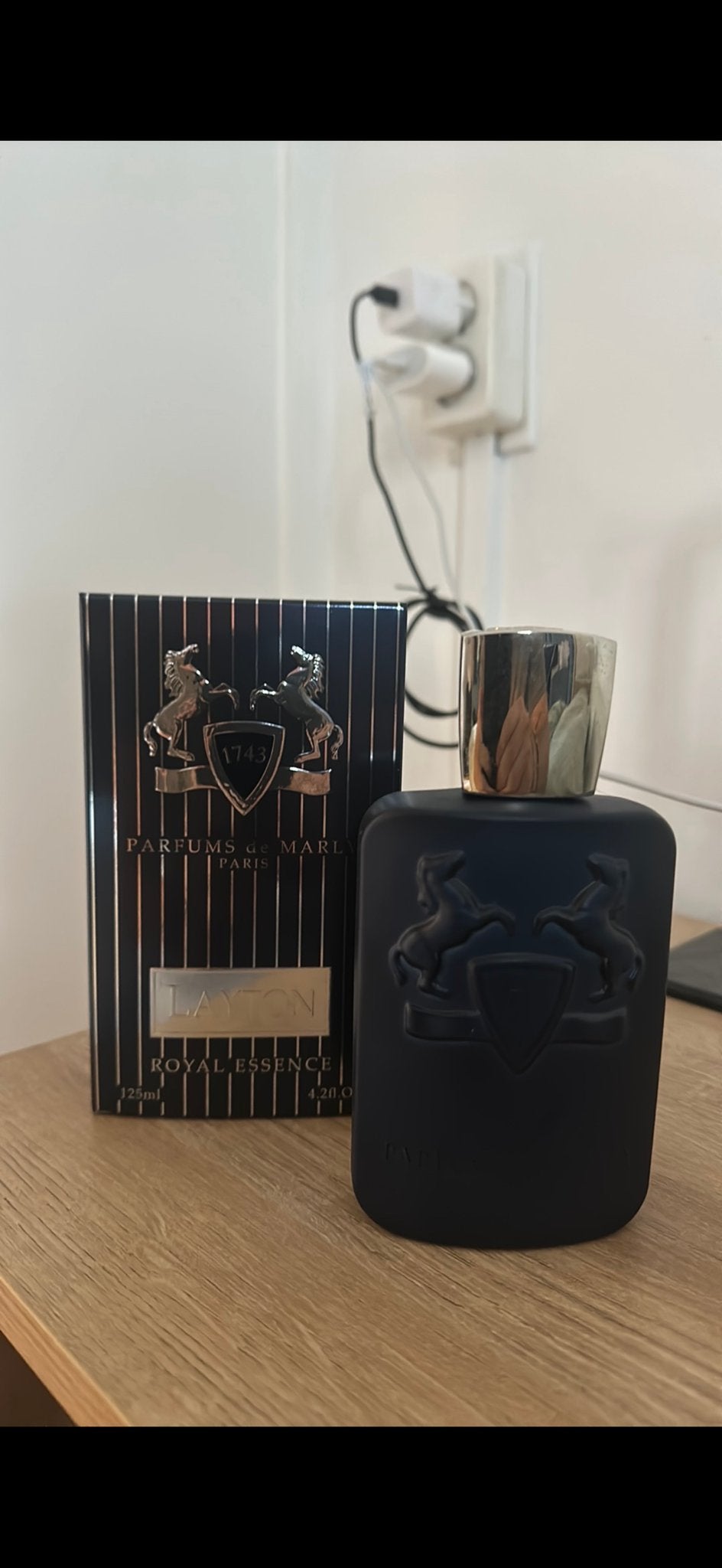 Parfums de Marly Layton Royal Essence 125ml, Sieraden, Tassen en Uiterlijk, Uiterlijk | Parfum, Ophalen of Verzenden, Zo goed als nieuw