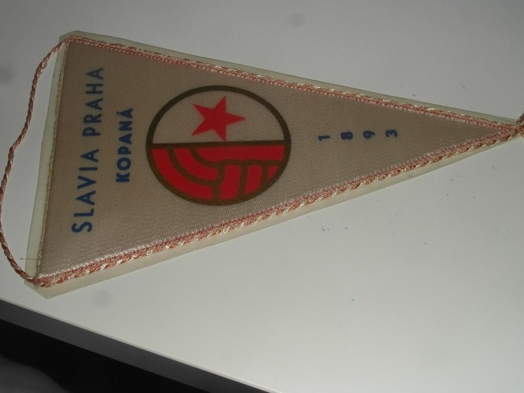 voetbal vaantje slavia praag praha, Ophalen of Verzenden, Gebruikt, Buitenlandse clubs, Vaantje of Sjaal