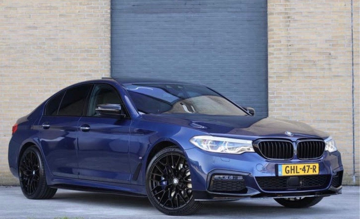 BMW 5-Serie 530e 400pk Aut. 2018 Blauw, 1998 cc, Achterwielaandrijving, Blauw, Parkeerassistent
