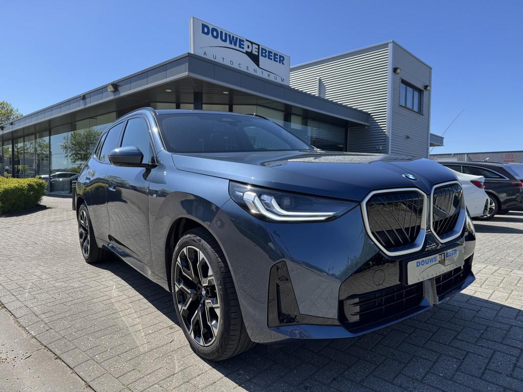 BMW X3 30e xDrive M sport Aut Pano/dak, 360 camera, trekhaak, Automaat, Gebruikt, Euro 6, Blauw