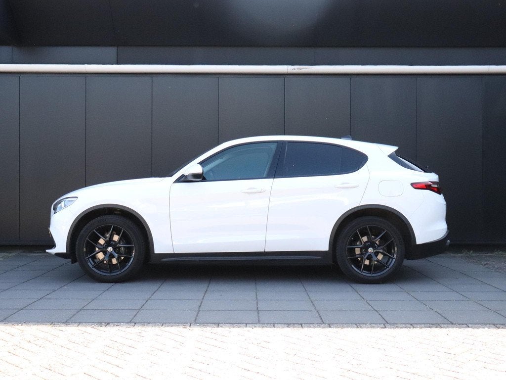 Alfa Romeo Stelvio 2.0 T AWD Super | LEDER | MEMORY | CAMERA, Auto's, Alfa Romeo, Automaat, Stof, Euro 6, 4 cilinders