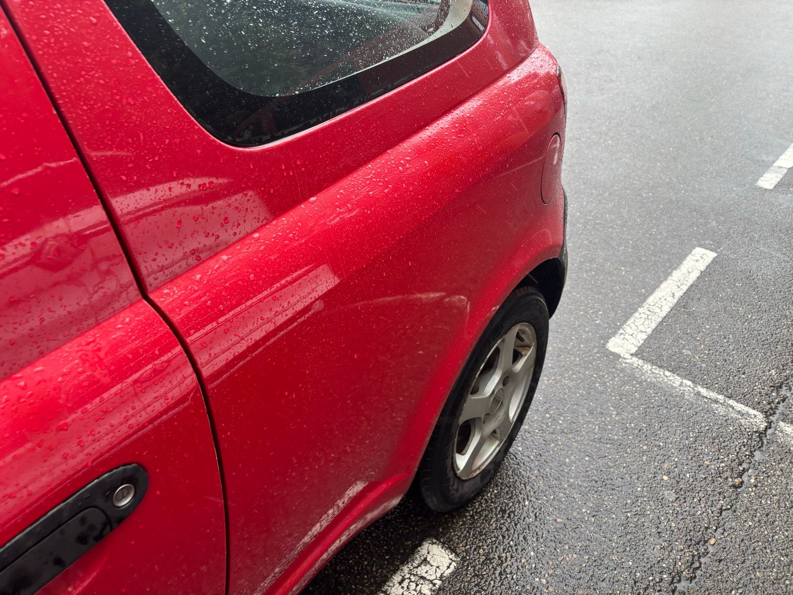 Toyota Yaris 1.0 16V Vvti met volle tank benzine+nieuwe APK, foto 6