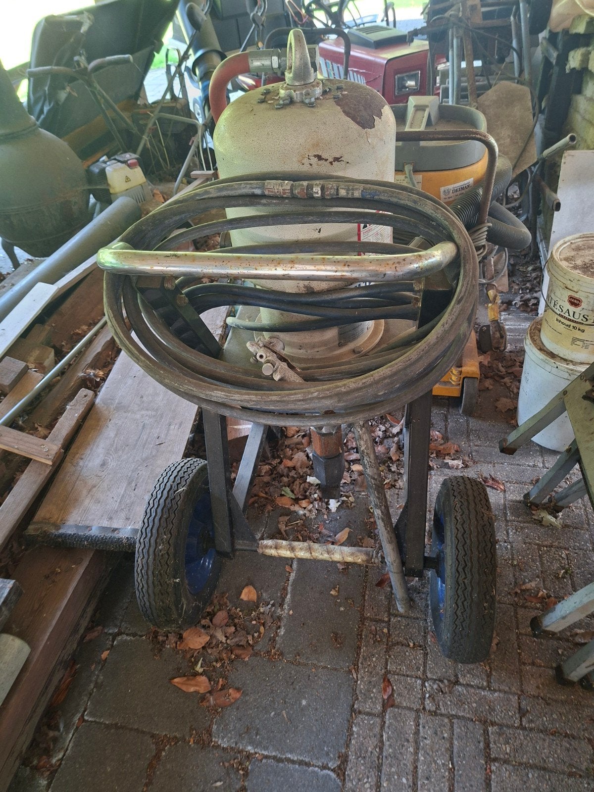 Wiltec W451SSK Verfspuitmachine - Professionele Verfspuit, Ophalen, Gebruikt, Verfspuit of Verfpomp