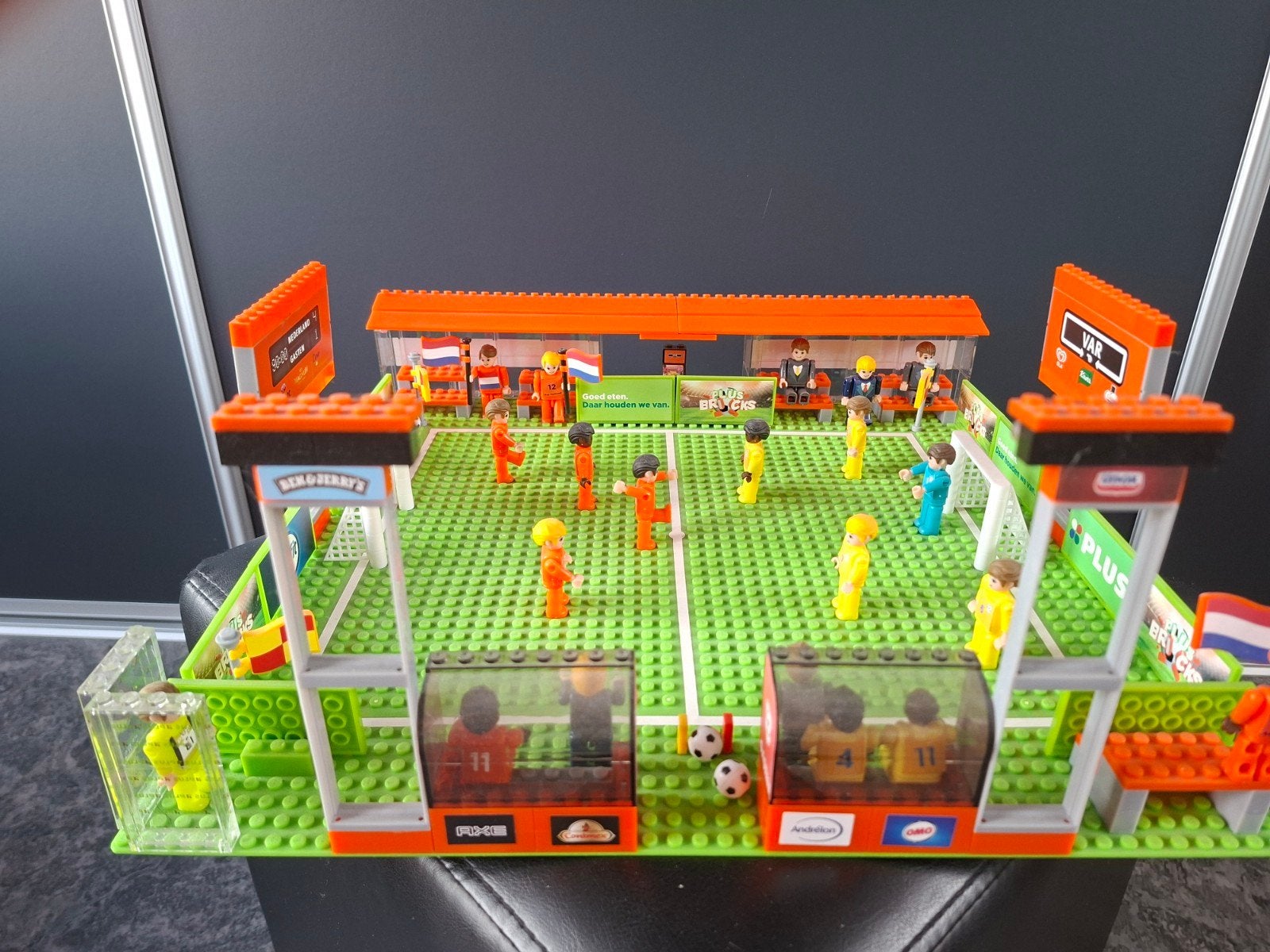 Een Bricks Voetbalstadion, Plus, Ophalen of Verzenden