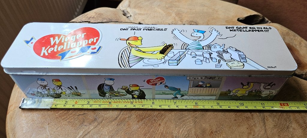 Fokke & Sukke Wieger Ketellapper blik kruidkoek 6x30x7 mooi!, Ophalen of Verzenden, Zo goed als nieuw, Koek(jes), Overige merken