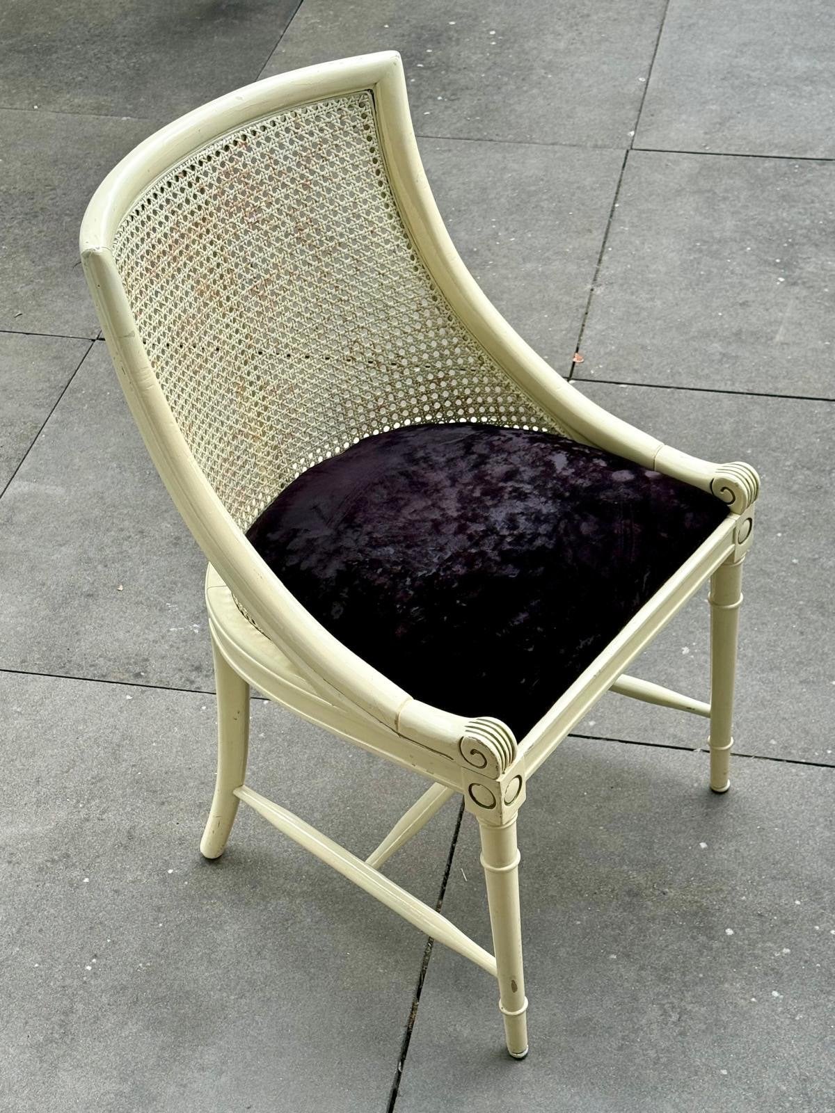 Vintage rotan stoel met fluwelen zitting, Ophalen