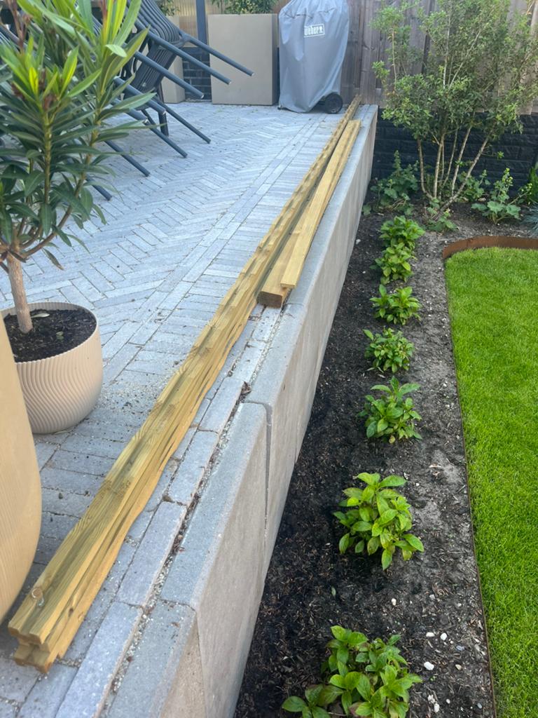 21X45 ventilatie latten. 510 cm., Tuin en Terras, Terrasdelen en Vlonders, Ophalen, Zo goed als nieuw, Hout
