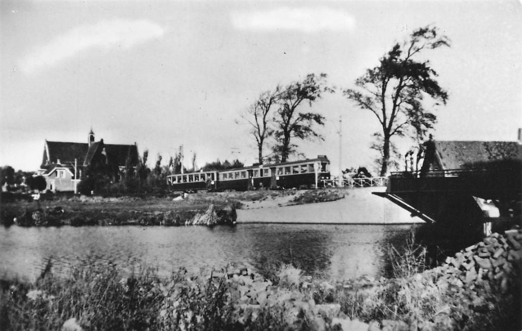 703-455-009 Oegstgeest 1947 Blauwe Tram Haarlem-Leiden, Verzamelen, Verzenden, Voor 1920, Zuid-Holland