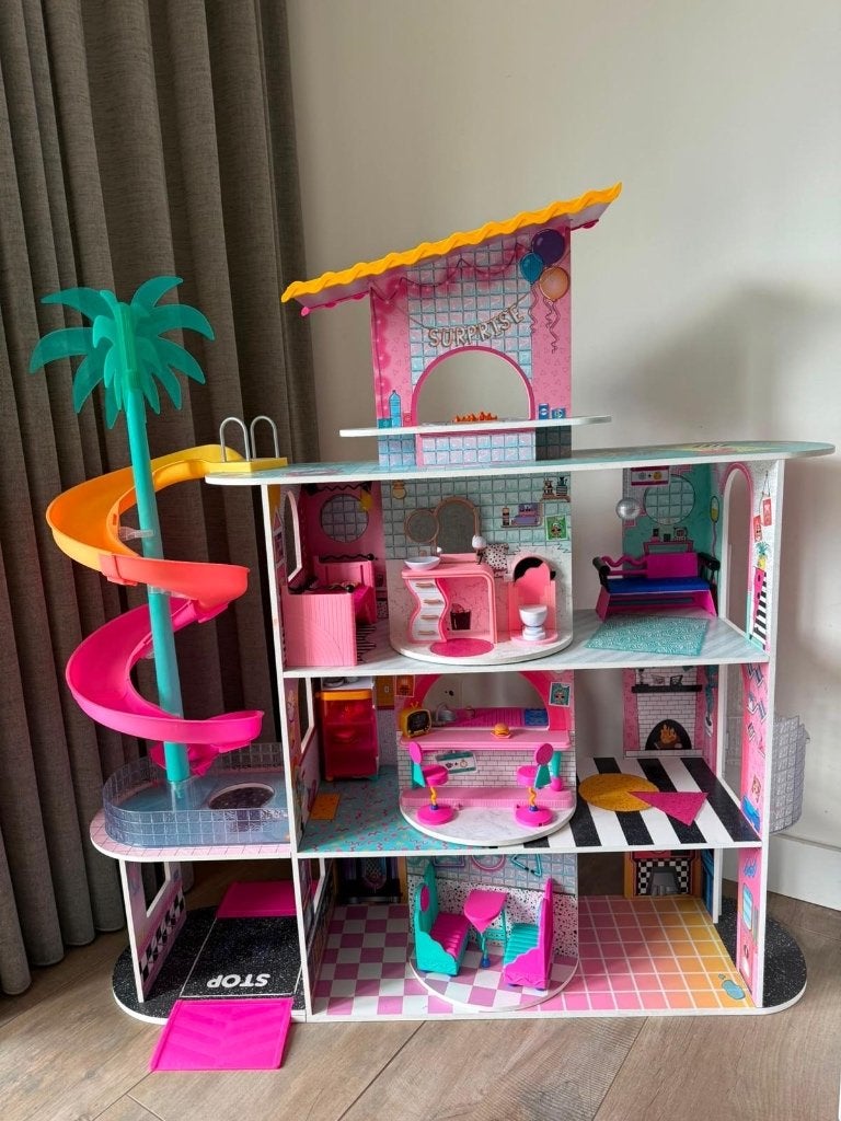 L.O.L. Surprise House, Ophalen, Zo goed als nieuw, Poppenhuis