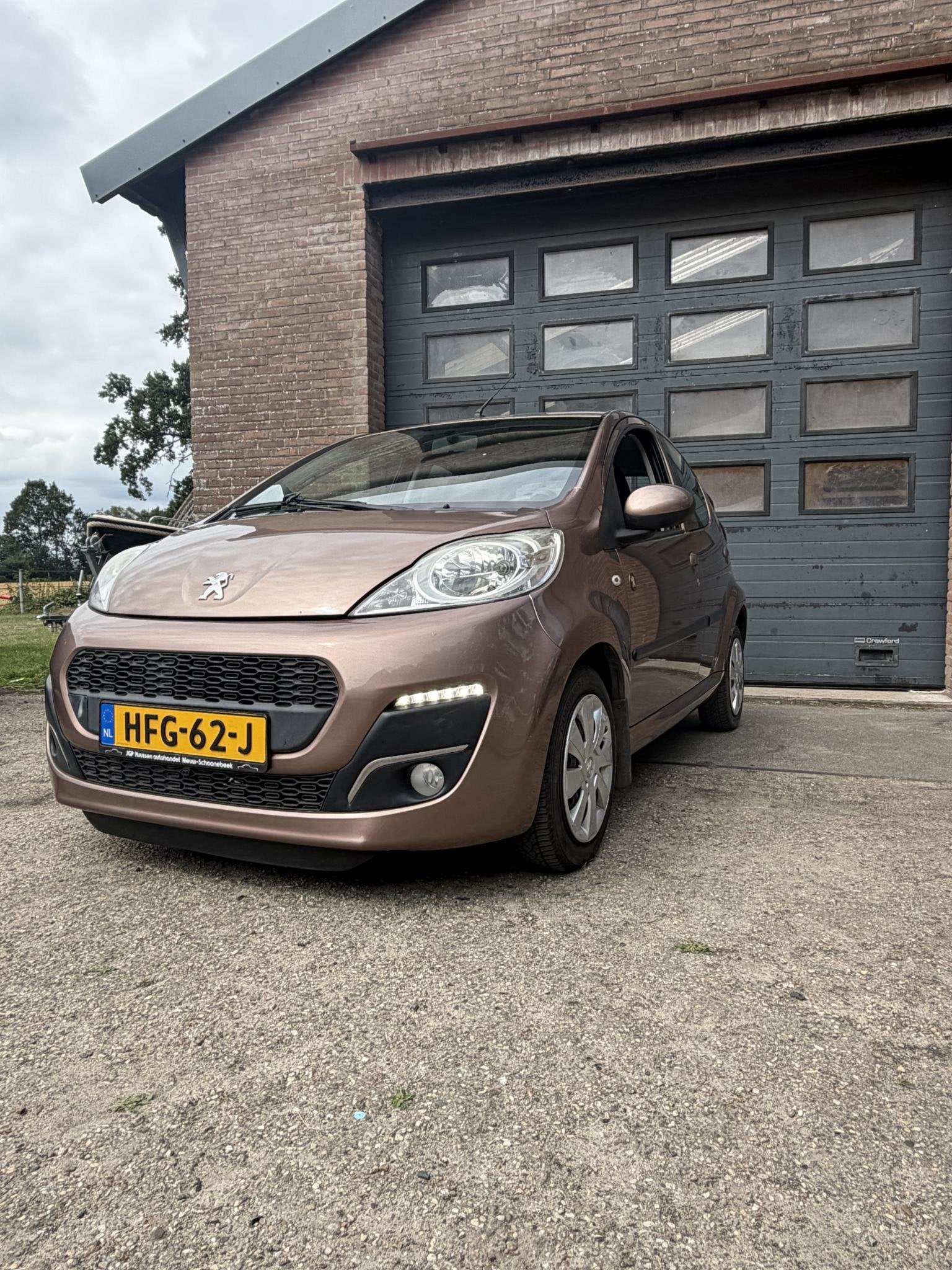Peugeot 107 1.0 Access Airco/5DRS/Facelift/LED Dagrijverlich, Voorwielaandrijving, Euro 5, Stof, Gebruikt