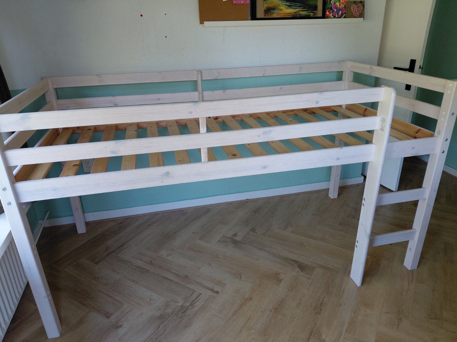 Leen Bakker halfhoogslaper wit grenen, Ophalen, Gebruikt, 90 cm, Eenpersoons