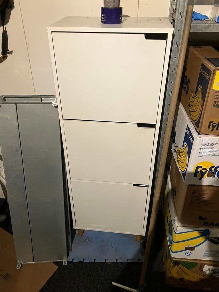 Schoenenkast.Gratis, Huis en Inrichting, Kasten | Schoenenkasten, Ophalen, Zo goed als nieuw