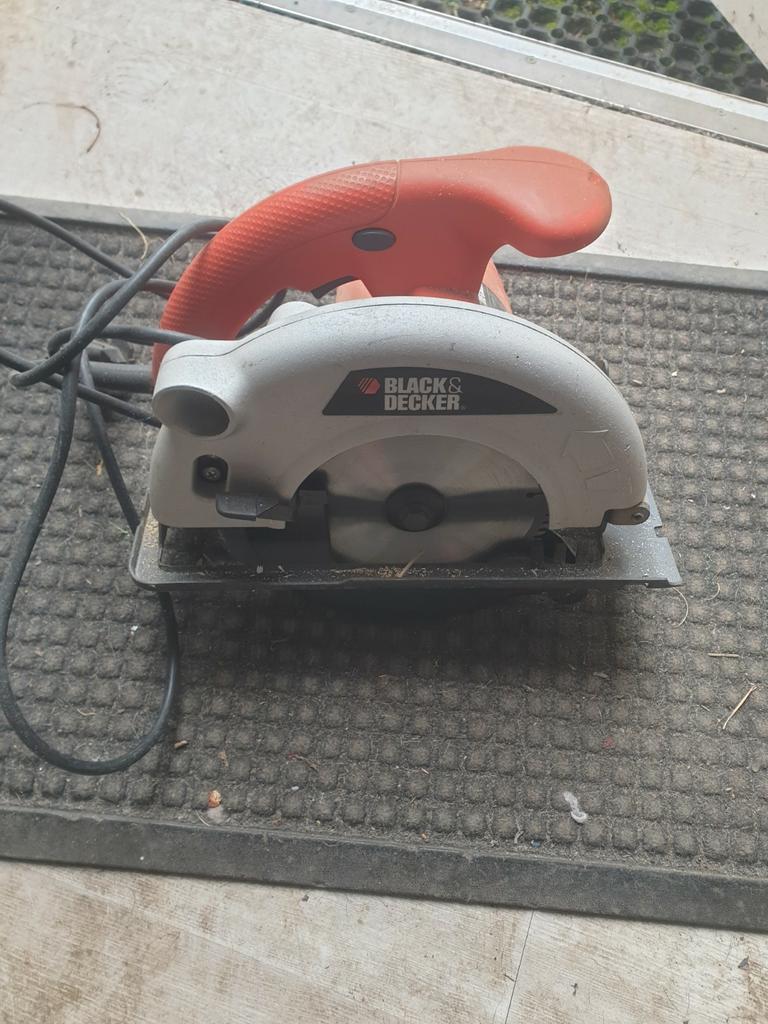 Cirkelzaag Black & Decker, Ophalen of Verzenden, 1200 watt of meer, Vlakschuurmachine