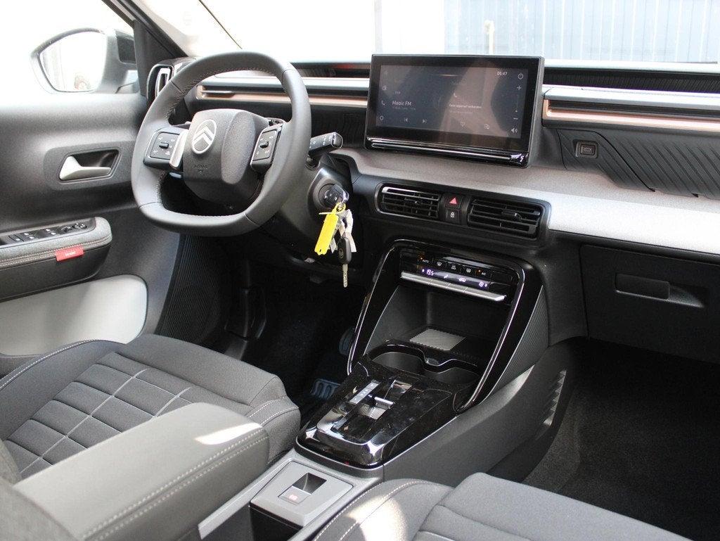Citroen C3 Aircross Hybrid 145 Plus VOORRAAD KORTING, Auto's, Citroën, Stof, 1250 kg, Euro 6, 1199 cc