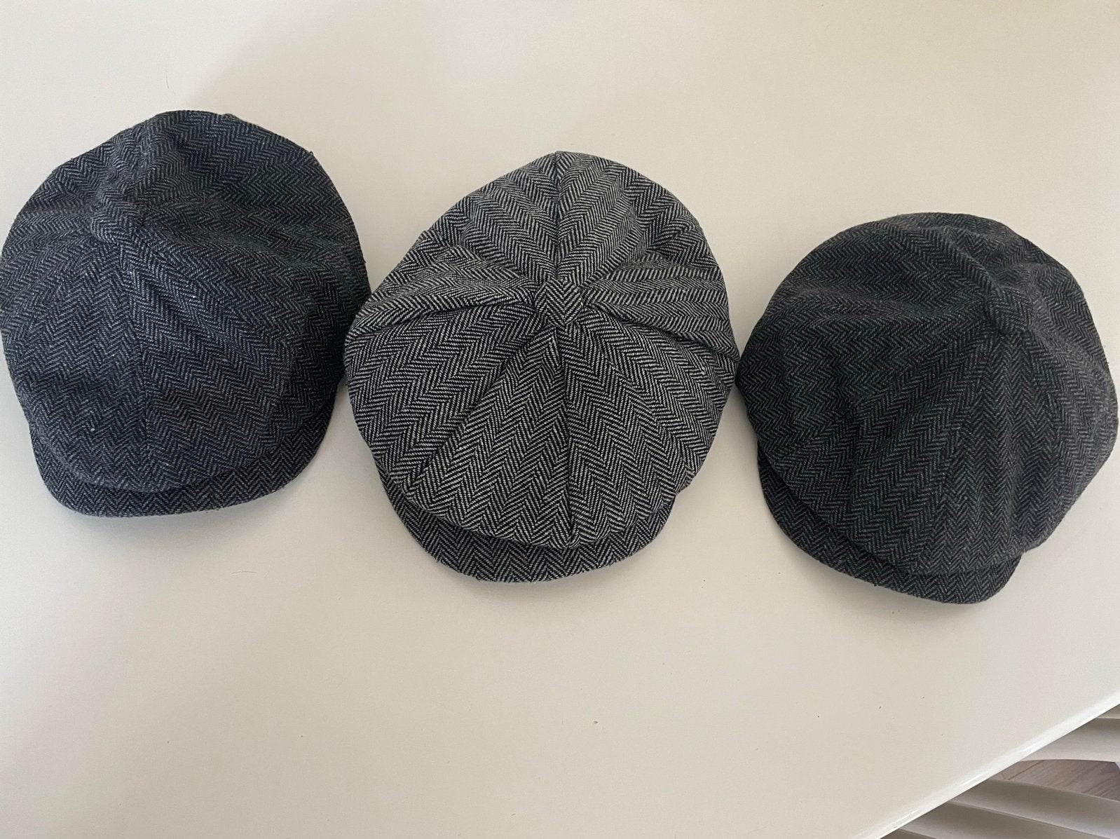Set van 3 Peaky Blinders krantenjongens pet, Kleding | Heren, Ophalen of Verzenden, Zo goed als nieuw, One size fits all, Pet