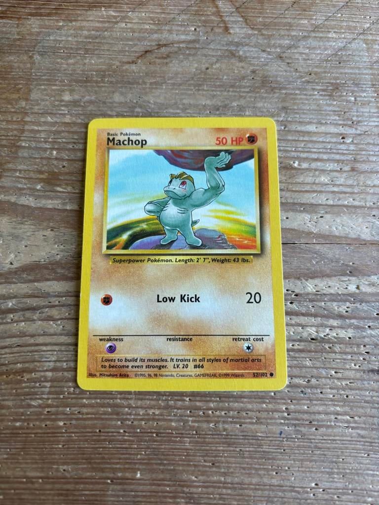 Machop Pokémon Kaart - Base Set (52/102), Ophalen of Verzenden, Gebruikt, Losse kaart