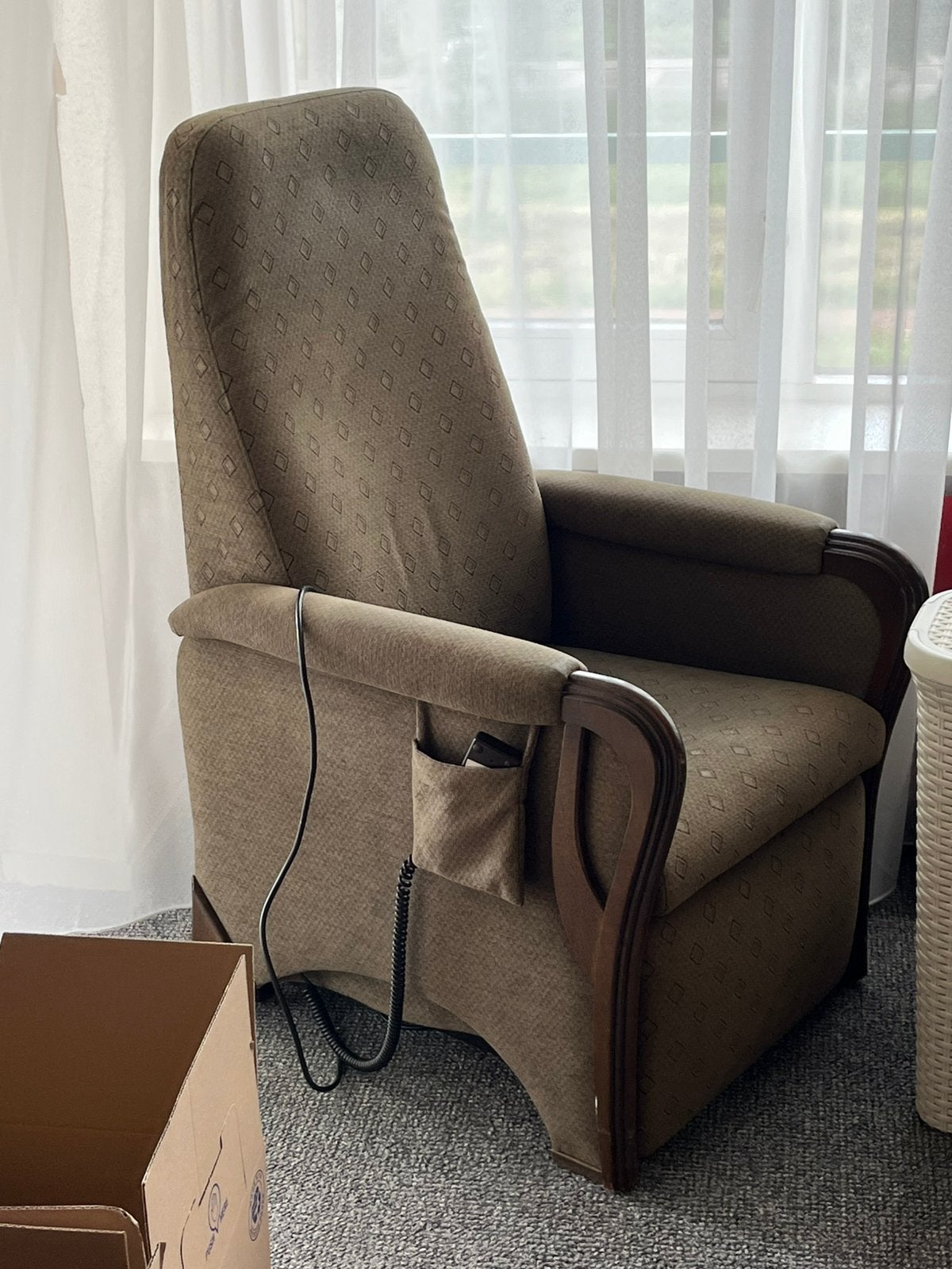 Sta-op stoel, relax stoel., Huis en Inrichting, Fauteuils, Ophalen, Gebruikt, Minder dan 75 cm, Tijdloos