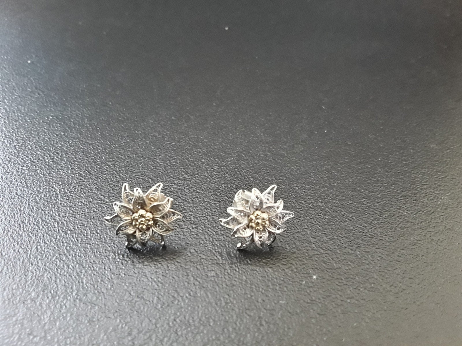 Oorstekers bloem oorbellen zilver, Ophalen of Verzenden, Zo goed als nieuw, Zilver, Zilver