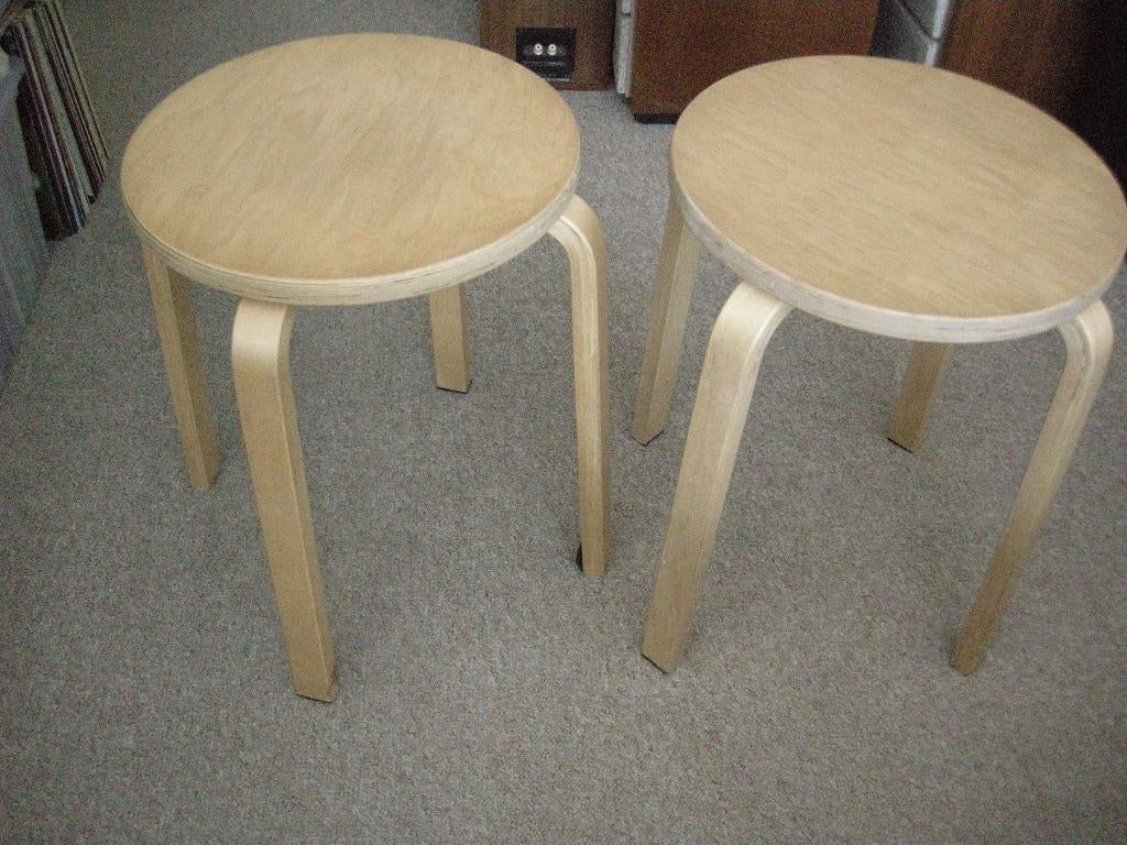 Krukje plywood hout  Frosta Ikea (2X) - zgan, Huis en Inrichting, Krukjes, Ophalen, Zo goed als nieuw, Hout
