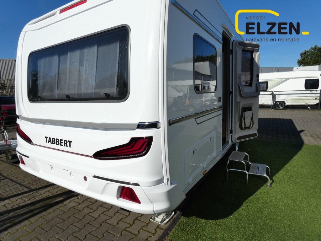Tabbert Vivaldi 550 E 2,3 GFK-dak - Model 2027, Rondzit, Tabbert, Bedrijf, 6 tot 7 meter