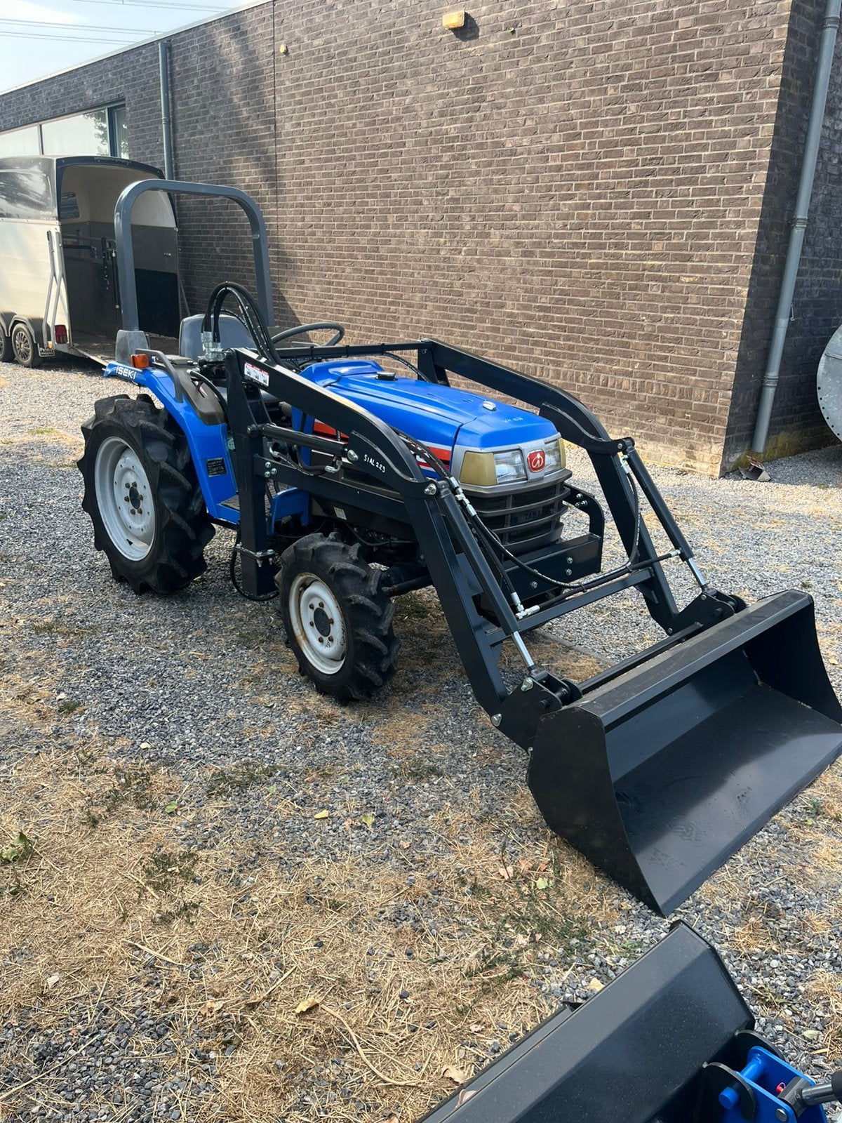 Iseki compact tractor met nieuwe voorlader, Overige merken, Gebruikt, Tot 2500, Ophalen of Verzenden