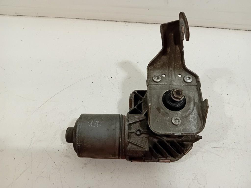 Ruitenwissermotor achter BMW 5 serie, Onderdelen@venauto.nl, Van der Ven Autorecycling B.V., Gebruikt, Ettenseweg 76, 4706 PB Roosendaal, The Netherlands