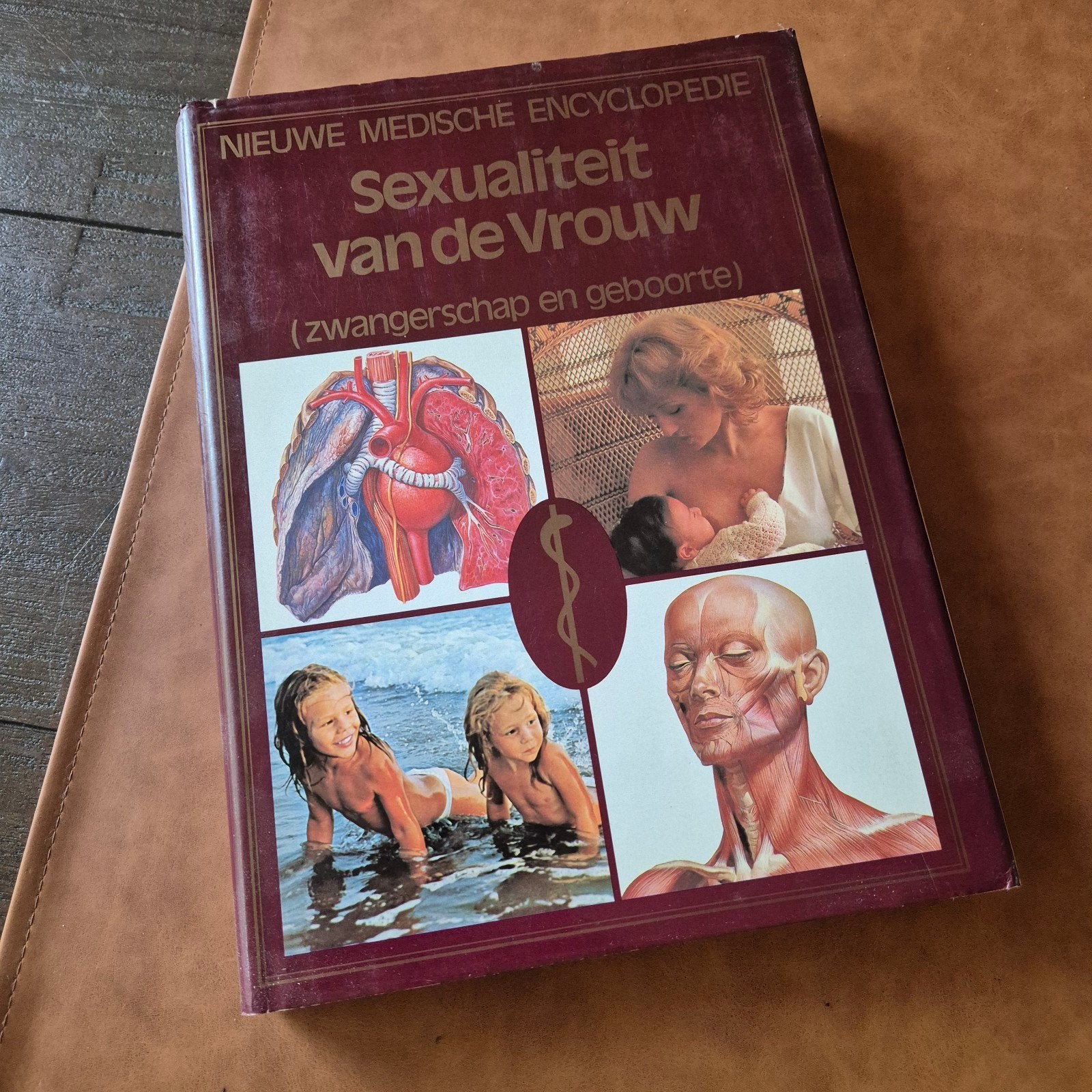 Nieuwe Medische Encyclopedie: Sexualiteit van de Vrouw, Boeken, Ophalen of Verzenden, Gelezen, Zwangerschap en Bevalling, Onbekend