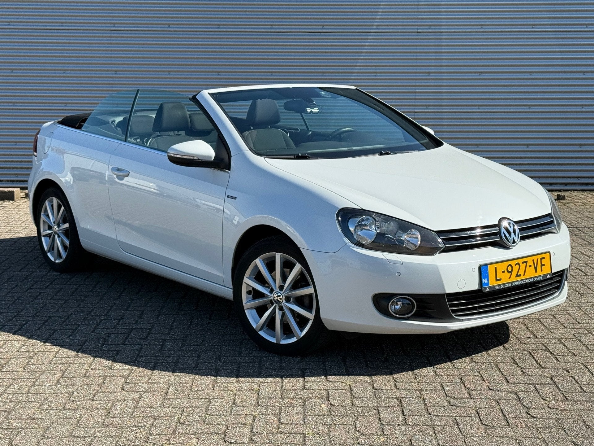 Volkswagen Golf Cabriolet 1.2 TSI BlueMotion / APK / Airco /, Auto's, Voorwielaandrijving, Euro 5, Gebruikt, Traction-control