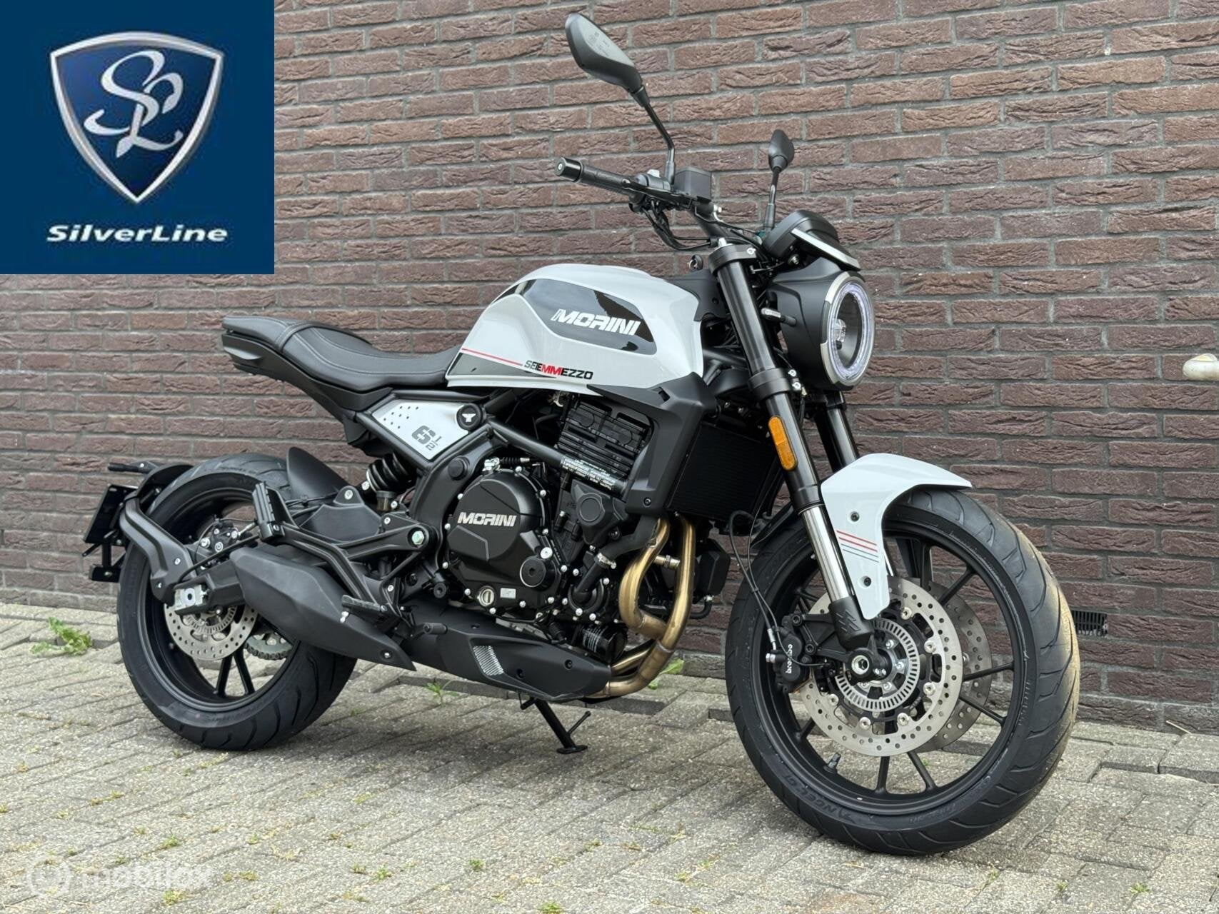 Moto Morini SEIEMMEZZO 650 STR nieuwste model SUPERSTUNT!, Motoren, Motoren | Overige merken, 649 cc, Bedrijf, Meer dan 35 kW