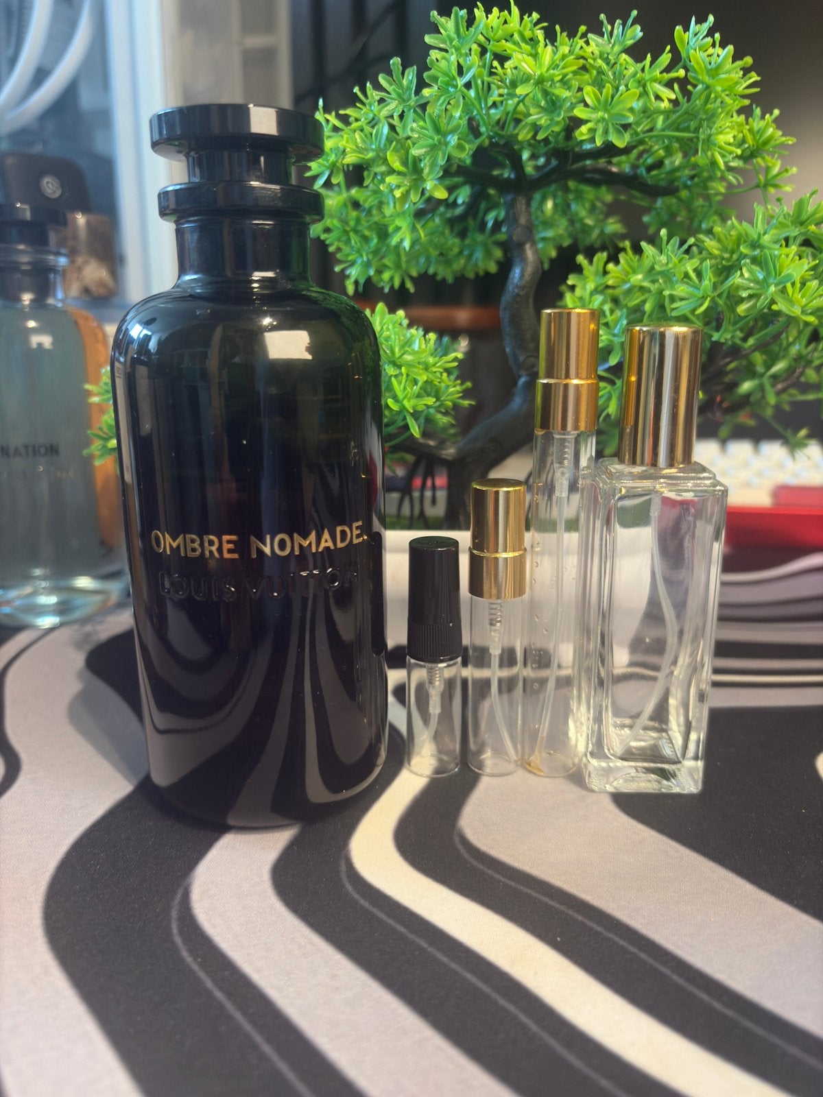Ombre Nomade Sample/Decant/Tester, Sieraden, Tassen en Uiterlijk, Uiterlijk | Parfum, Ophalen, Zo goed als nieuw