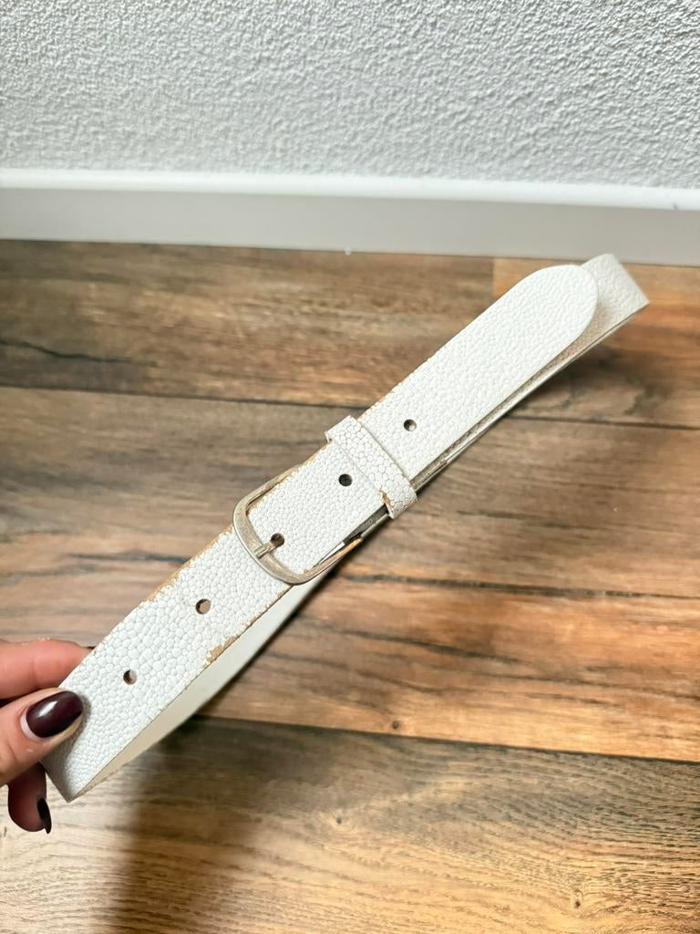 Legend witte riem in maat 85., Kleding | Dames, Riemen en Ceinturen, Wit, Heupriem, Ophalen of Verzenden, Zo goed als nieuw