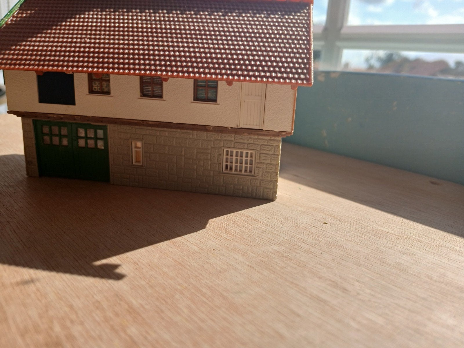 Mooi huisje voor HO spoorbaan, Ophalen of Verzenden, Gebruikt, Brug, Tunnel of Gebouw