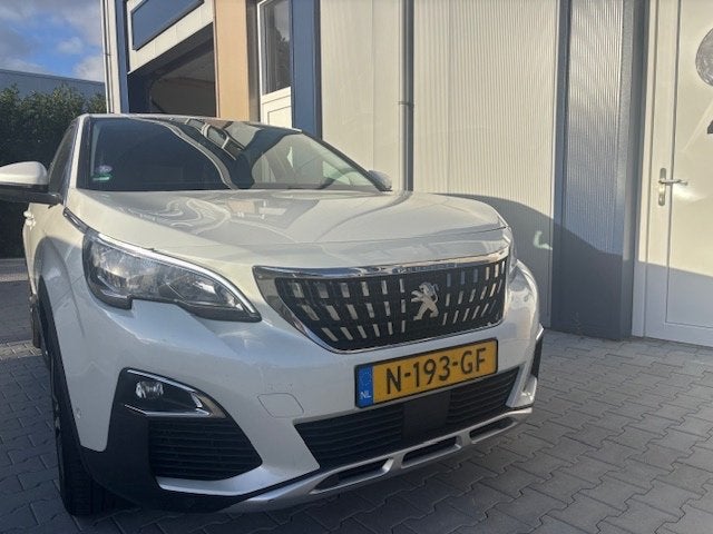Peugeot 3008 1.2 VTI 96KW/130PK 2018 Wit AIRCO NAVI PDC, Voorwielaandrijving, Bluetooth, 1199 cc, Leder en Stof
