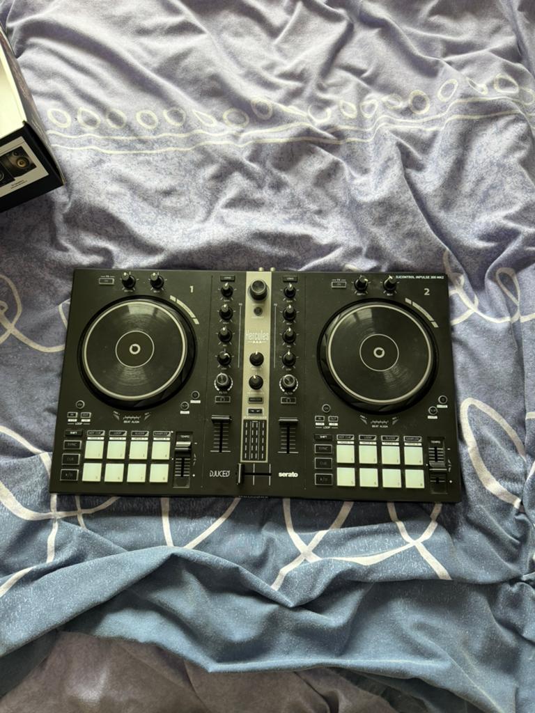 Dj inpulse 300 mk2, Ophalen of Verzenden, Zo goed als nieuw, Overige merken