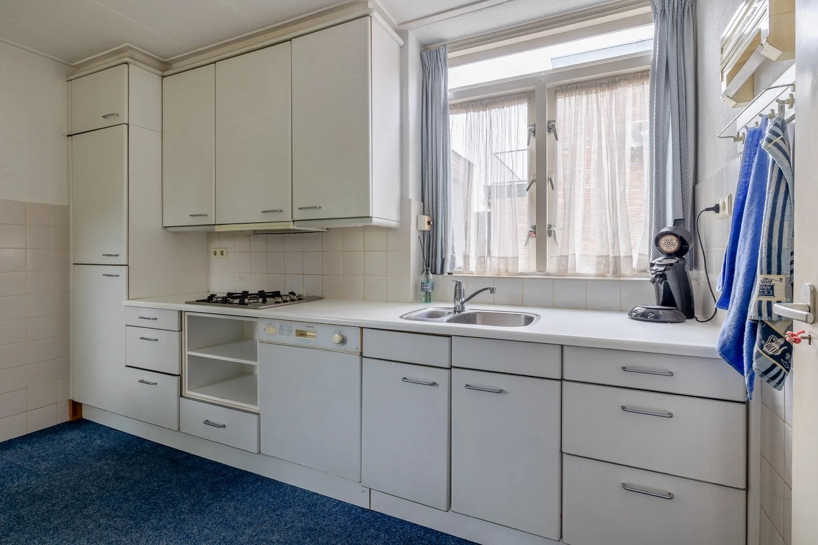 Keuken gratis op te halen, Huis en Inrichting, Ophalen, Gebruikt, Wit, Enkelwandige keuken