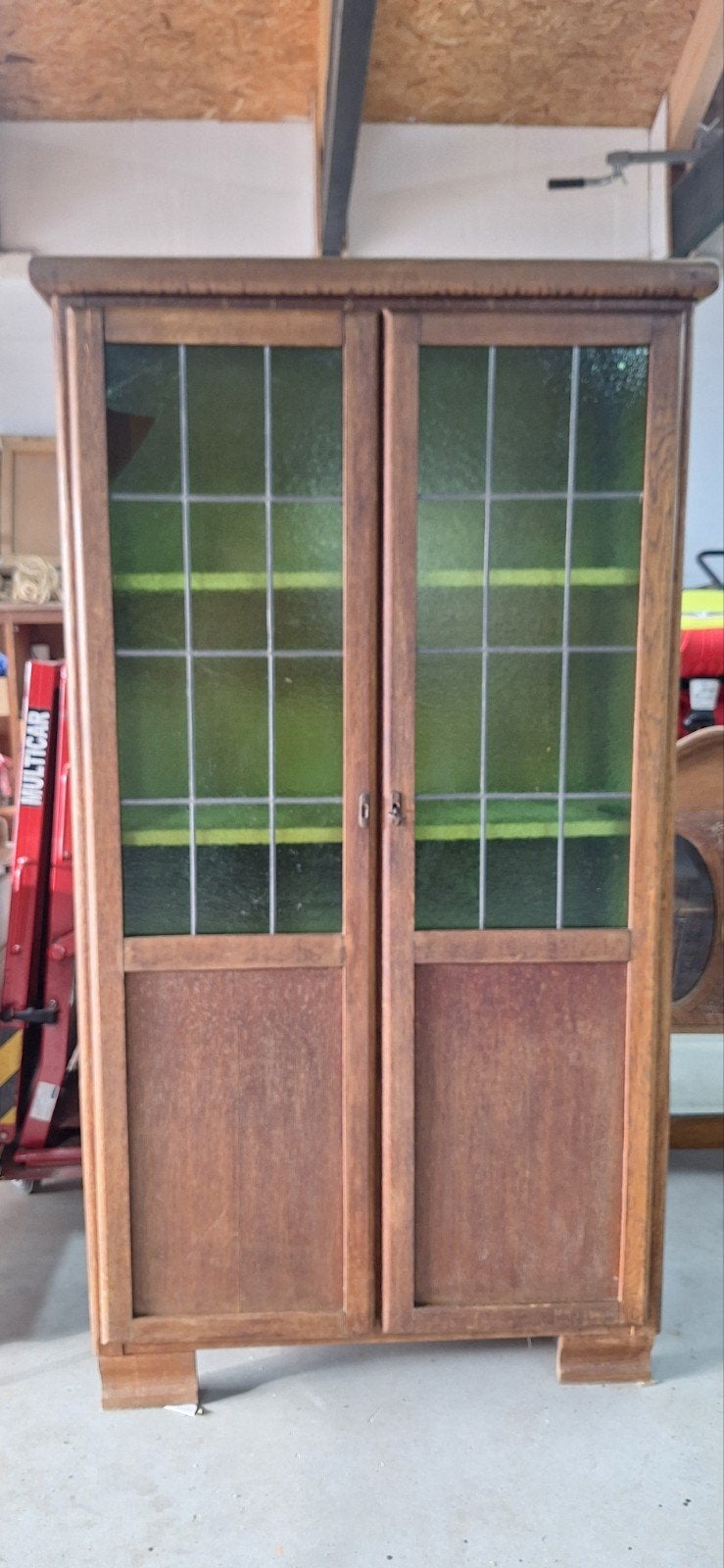 prachtige antieke houten vitrinekast groen glas in lood deur, Huis en Inrichting, Ophalen, Gebruikt, 25 tot 50 cm, Eikenhout