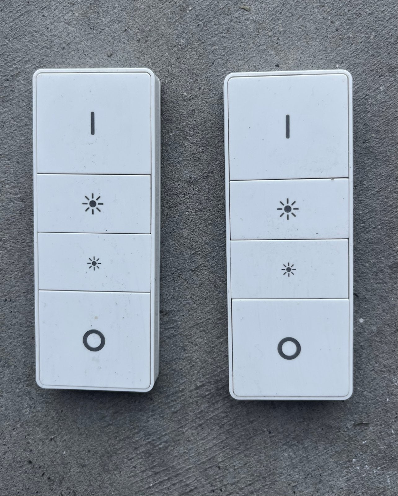 Set van 2x Philips Hue Fair + 2x Dimmer Switch, Met afstandsbediening, Ophalen, Zo goed als nieuw, Philips Hue