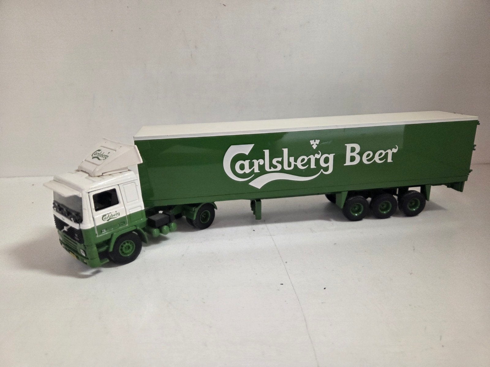 Tekno Volvo F12 Carlsberg Beer, Hobby en Vrije tijd, ., Zo goed als nieuw, ., Ophalen of Verzenden