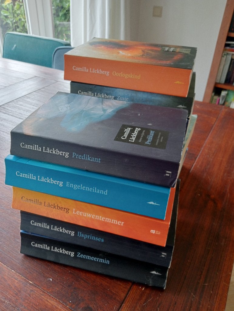 boeken Camilla Lackberg, Boeken, Ophalen of Verzenden, Gelezen, Camilla lackberg, Scandinavië