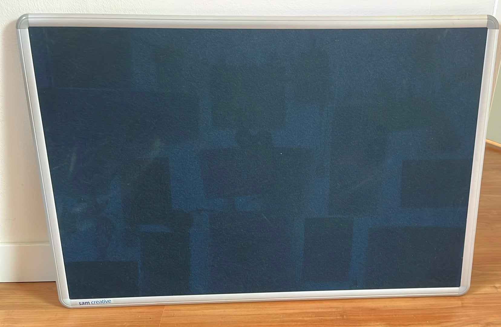 Prikbord donkerblauw, Ophalen, Gebruikt, Prikbord