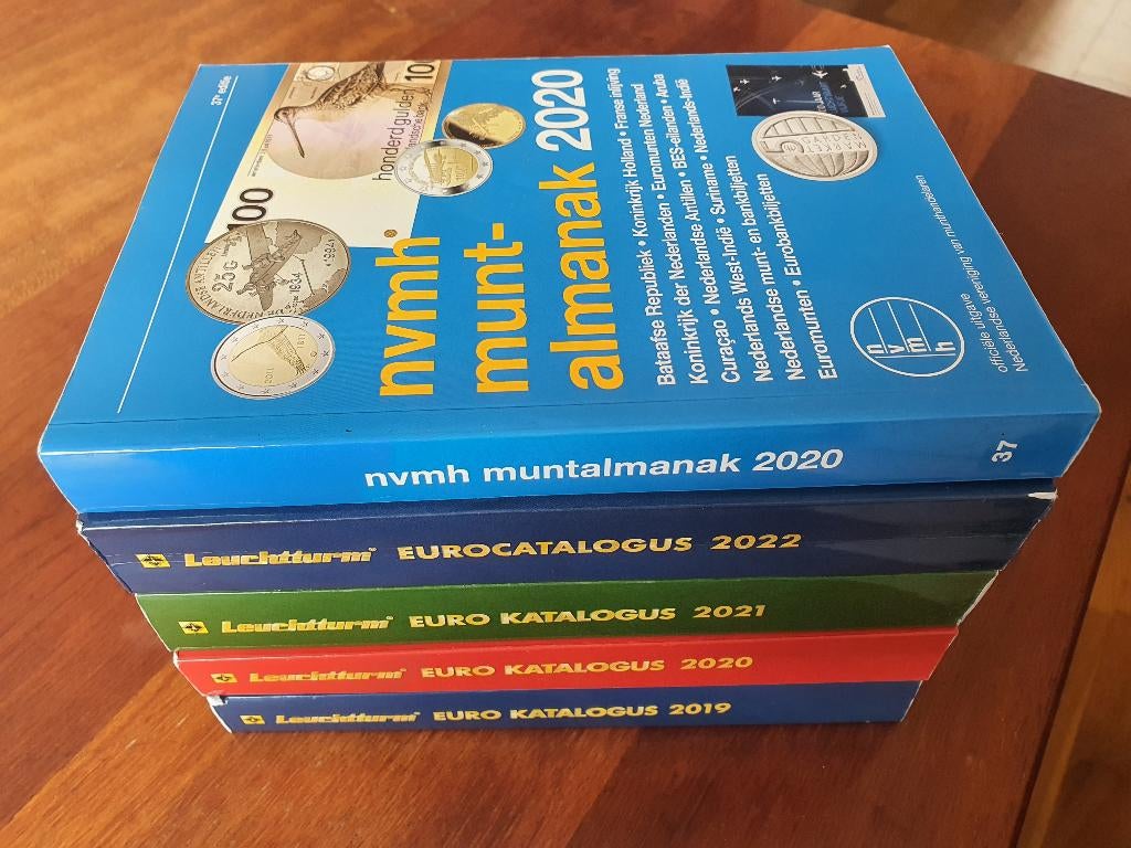 munten catalogi, Ophalen of Verzenden, Boek of Naslagwerk