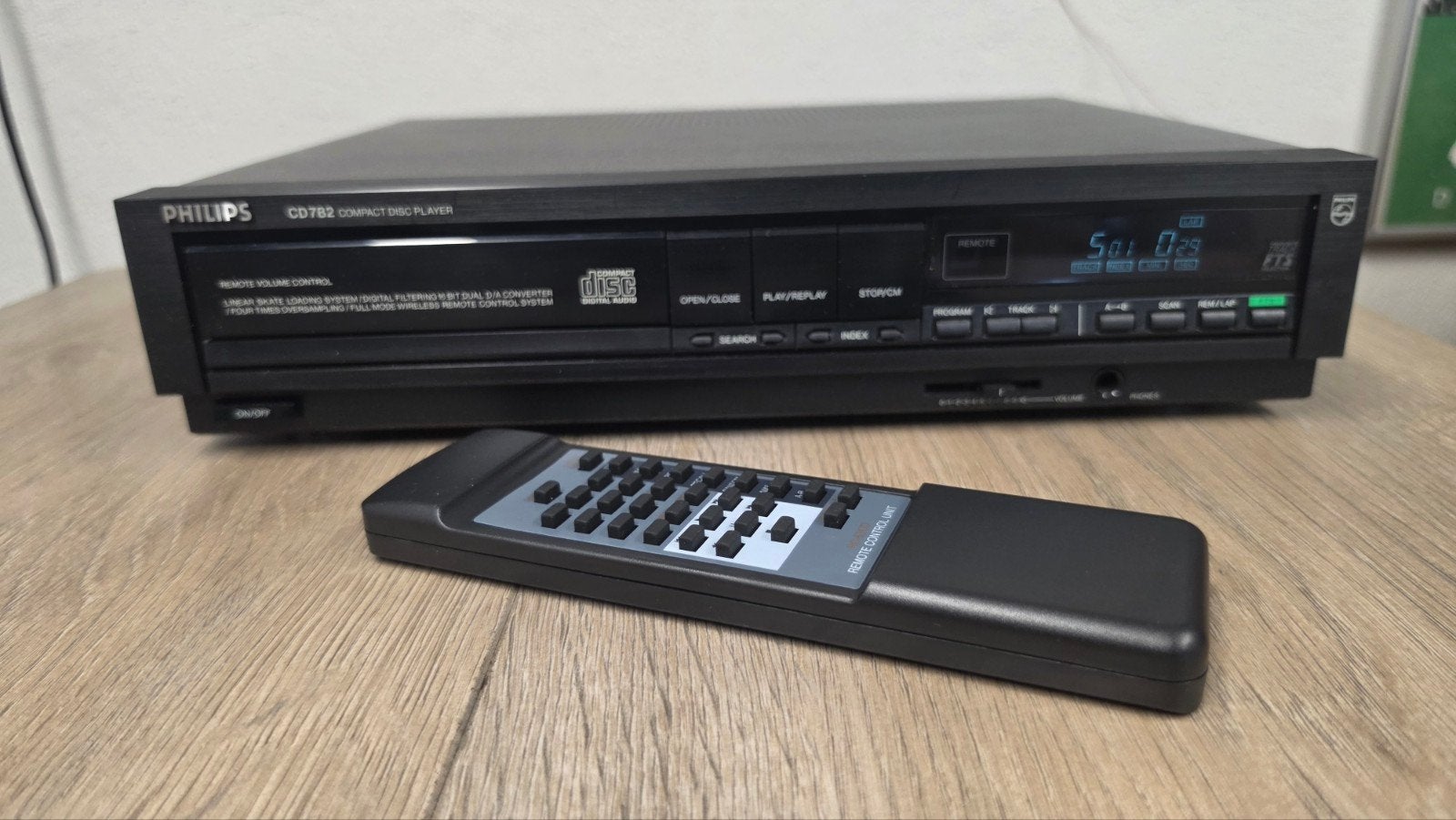 Philips CD782 midi (36cm) CD speler + afstandsbediening, Philips, Gebruikt, Info@philips.com, Ophalen of Verzenden