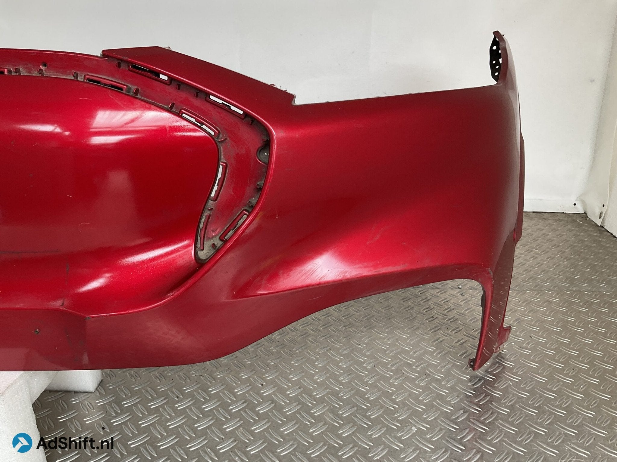 Bumper Ford Mustang Mach-E LJ8B-17E857-A Voorbumper D9-14777, Bumper