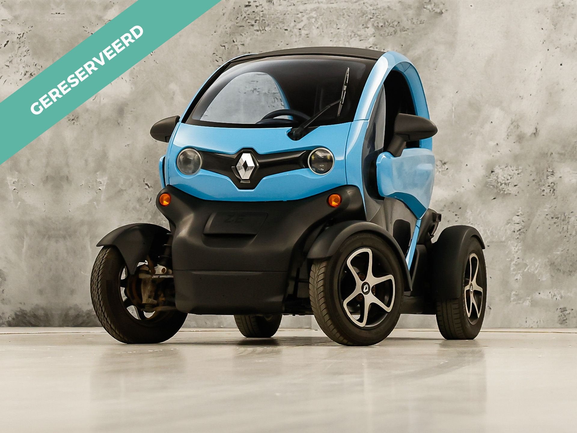 Renault Twizy Life Sport (45 KMH, BROMMER KENTEKEN, LED, ZWA, Auto's, Automaat, 12 maanden, Achterwielaandrijving, Gebruikt