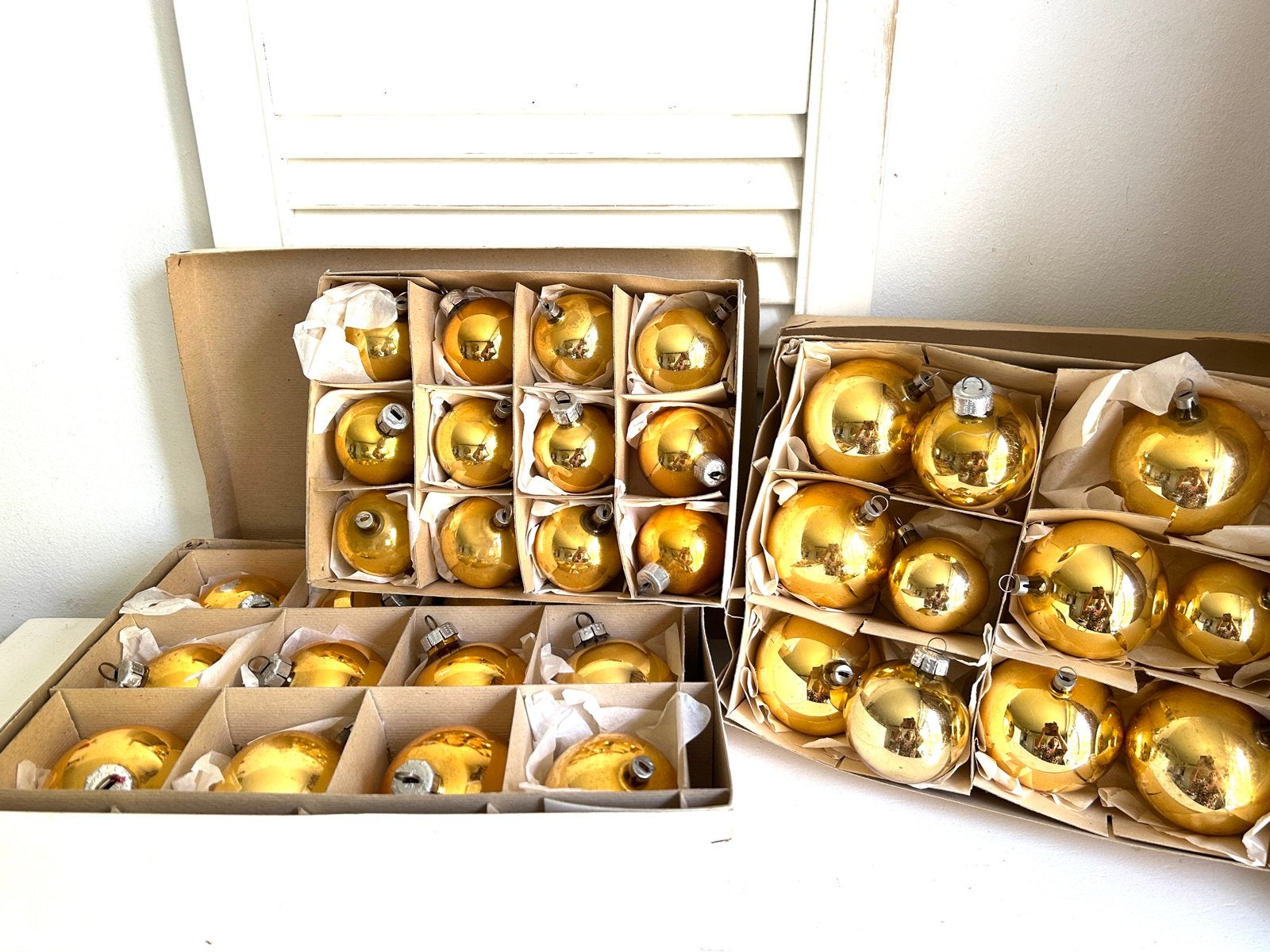 Drie dozen vintage gouden glas kerstballen 35 stuks, Ophalen