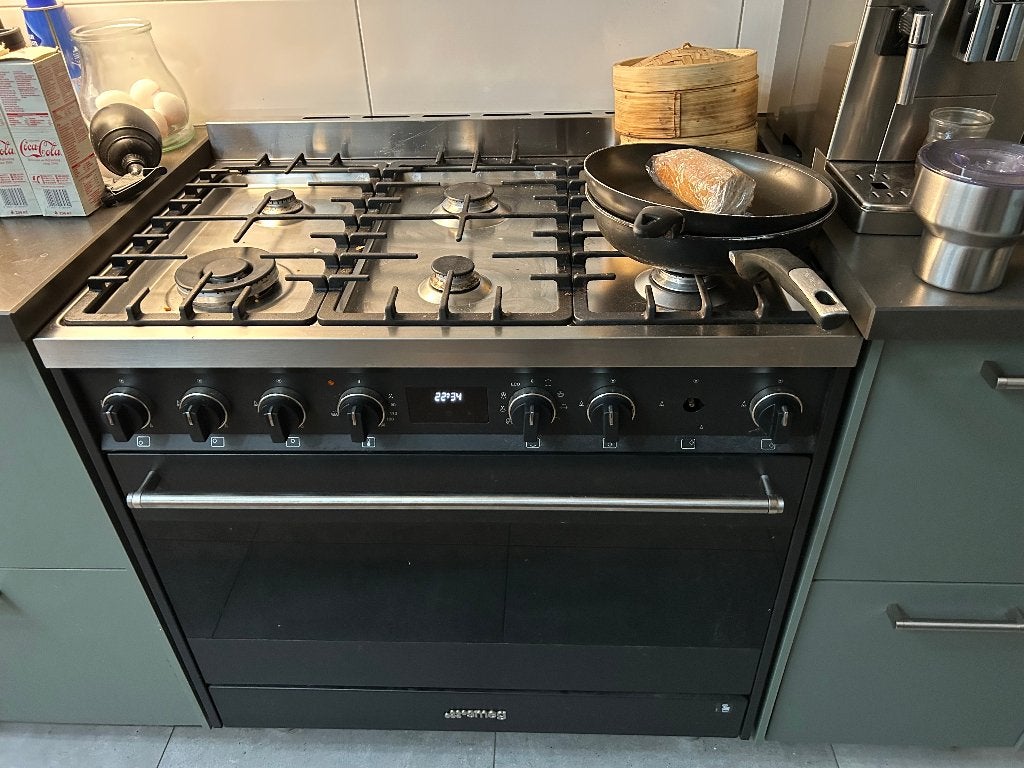 Smeg 6 pits gas toestel met elektrische oven, Ophalen, Gebruikt, 60 cm of meer, Gas