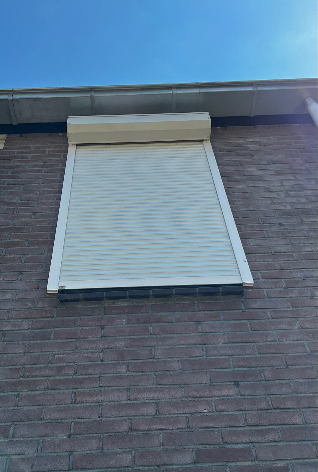 Rolluik met koordbediening - Links geleiding, Doe-het-zelf en Verbouw, Ophalen, Gebruikt, Minder dan 100 cm, Crème of Beige