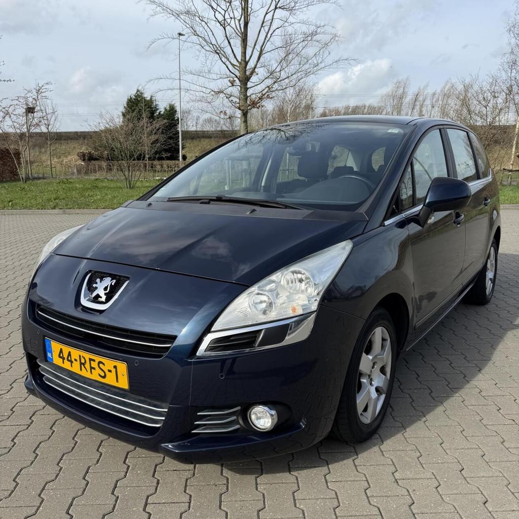 Peugeot 5008 1.6 GT | Automaat | NW APK + GROTE BEURT !, Auto's, Peugeot, Euro 5, Gebruikt, Blauw, 1650 kg